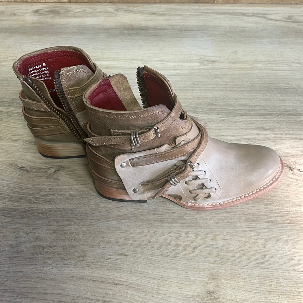 Freebird Booties - Neutral Color